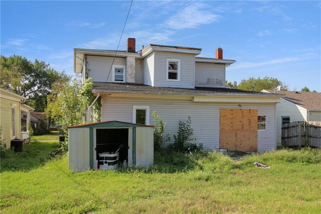 1415 And 1411 Belmont Avenue Property Photo 16