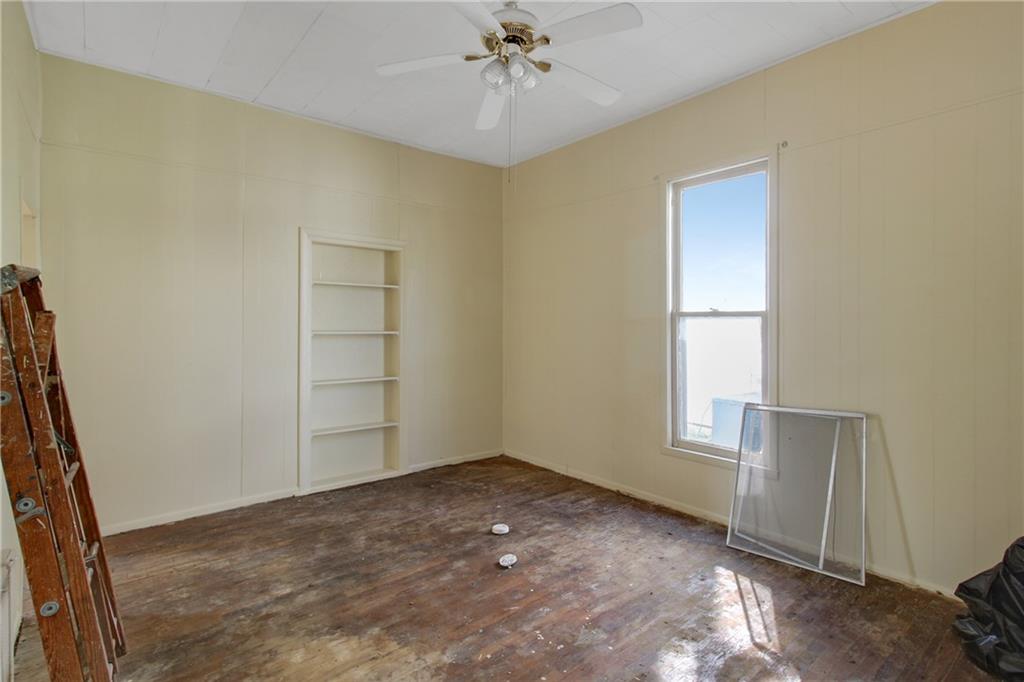 1415 And 1411 Belmont Avenue Property Photo 21