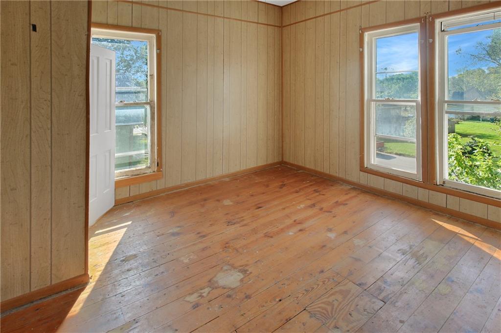 1415 And 1411 Belmont Avenue Property Photo 24