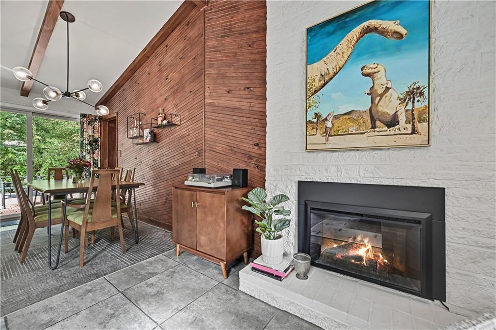 7704 Tomahawk Road Property Photo 8