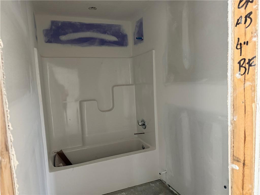 2116 Deerfield Terrace Property Photo 11