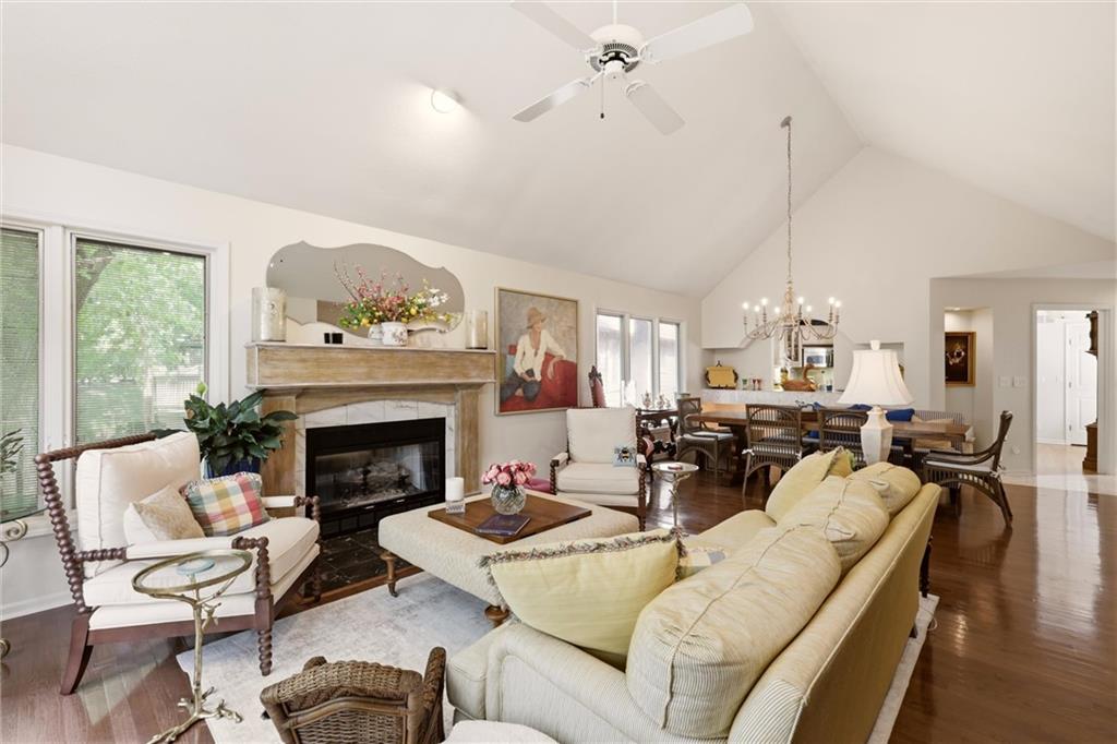 10330 S Clubside Court Property Photo 8