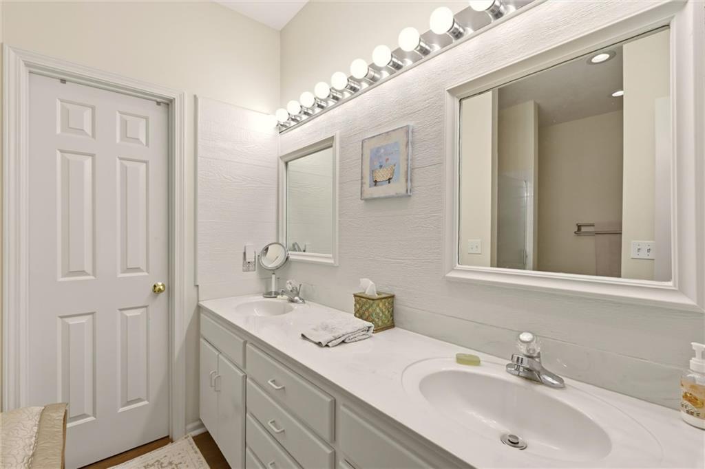 10330 S Clubside Court Property Photo 24