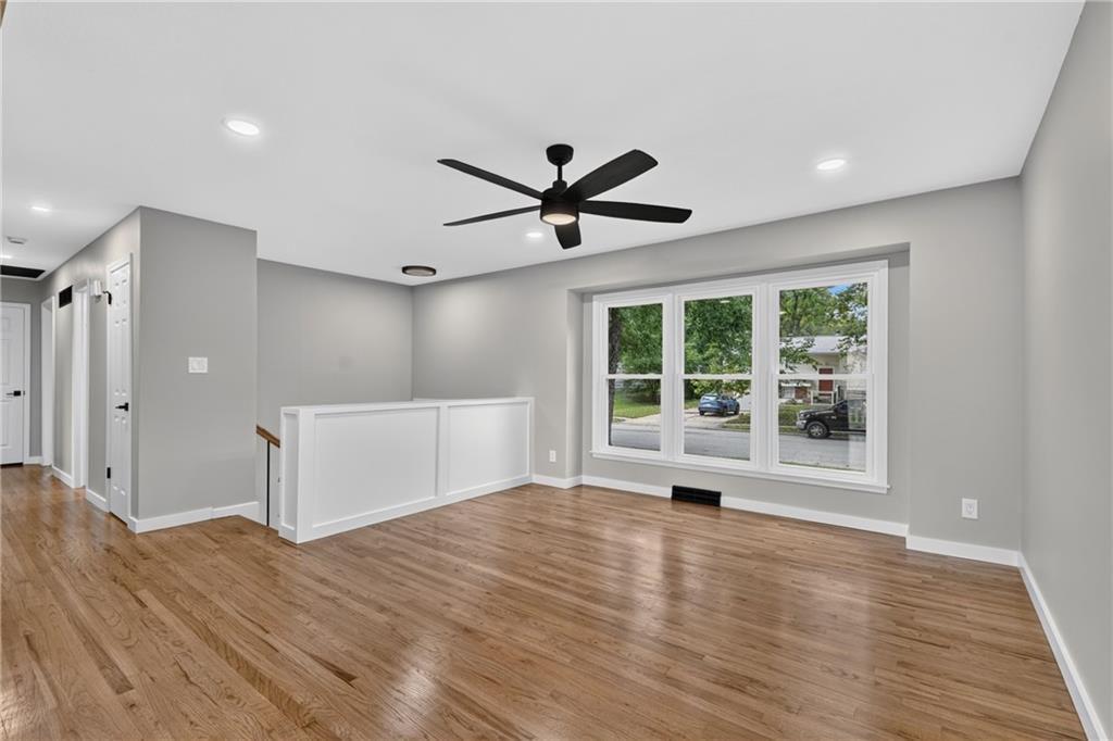 605 Ne Ash Street Property Photo 10
