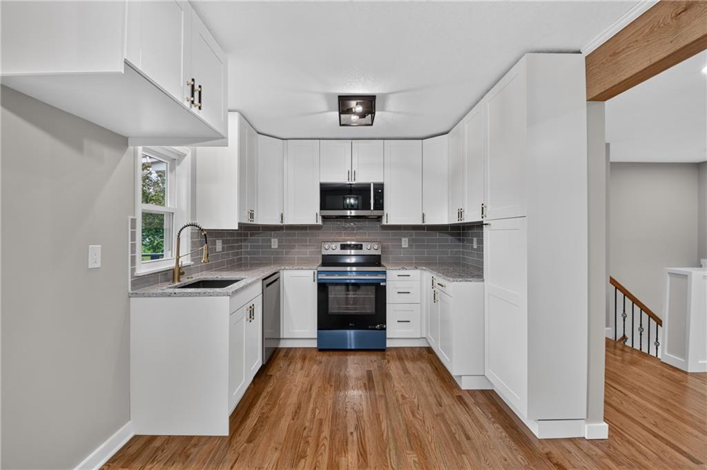 605 Ne Ash Street Property Photo 16