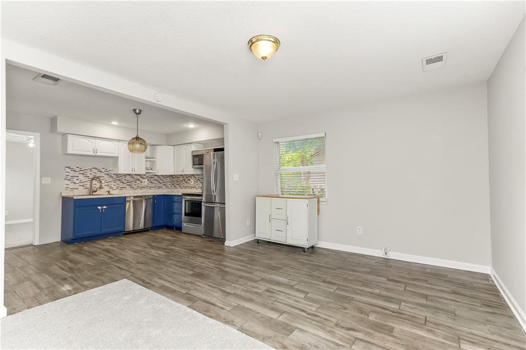 5201 Forest Avenue Property Photo 7