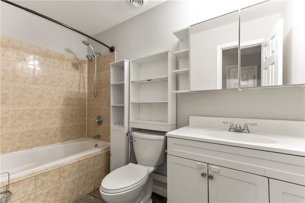 5201 Forest Avenue Property Photo 16