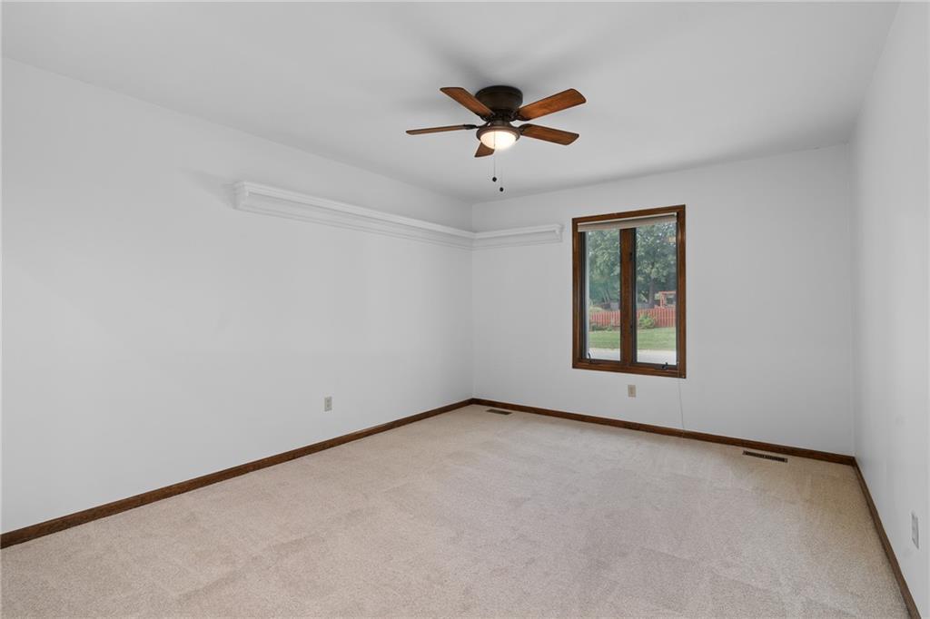 14744 S Village Drive Property Photo 24