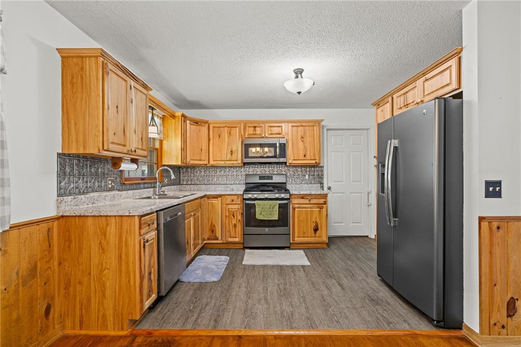 13213 E 44th Street Property Photo 10