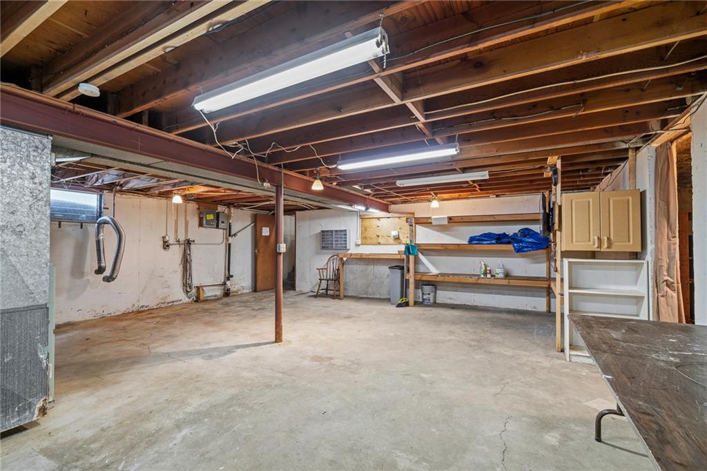 13213 E 44th Street Property Photo 23