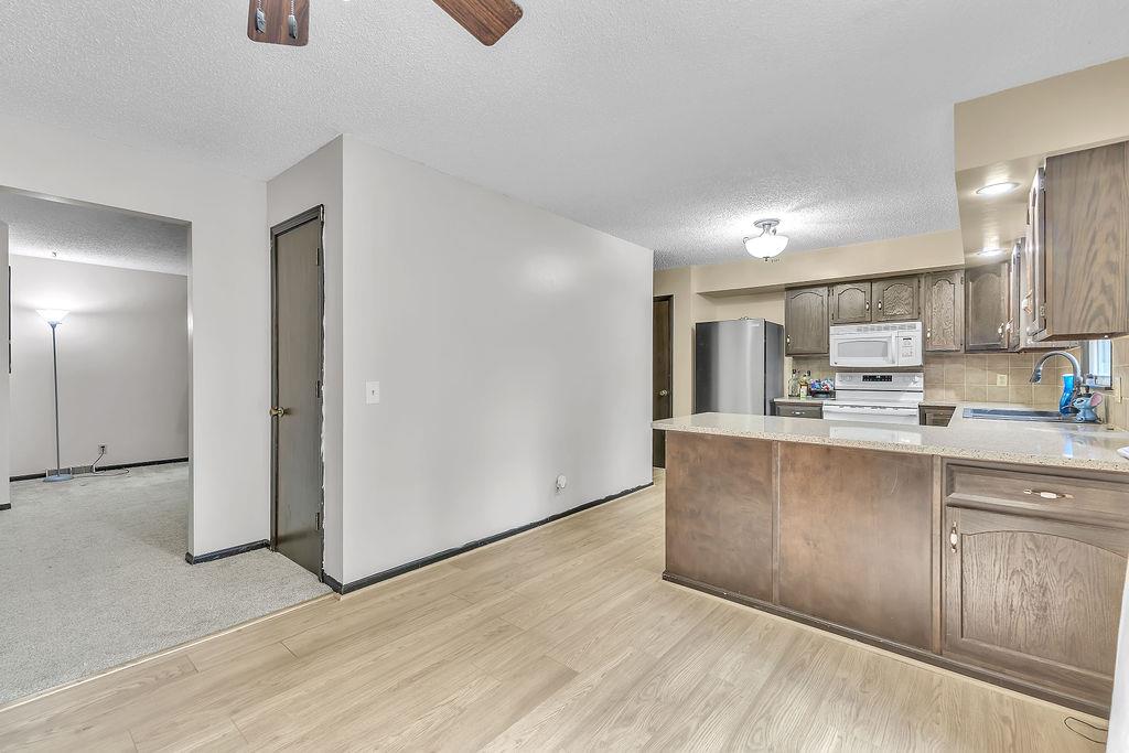 2209 N Leonard Road Property Photo 10