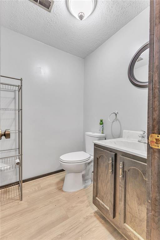 2209 N Leonard Road Property Photo 27