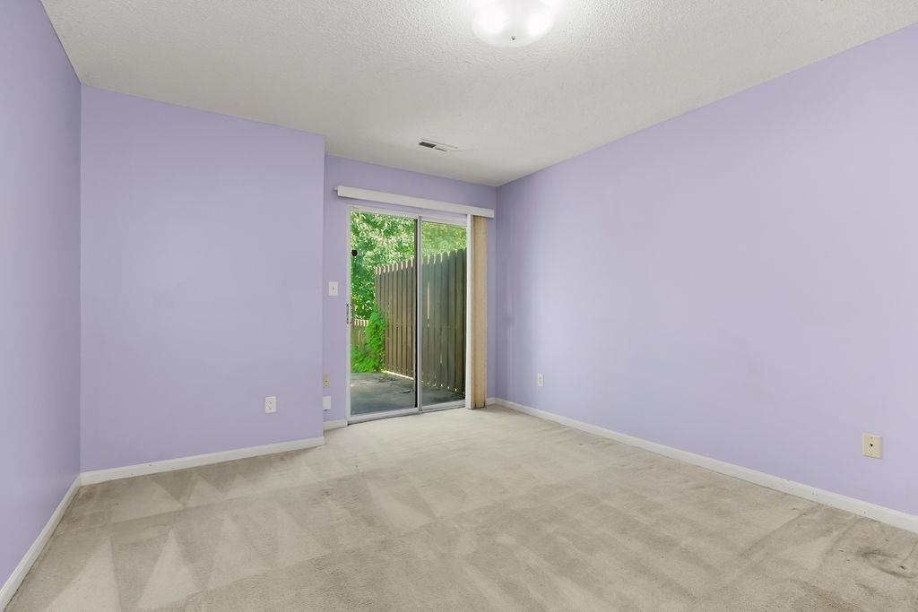 304 E Hansen Court Property Photo 7