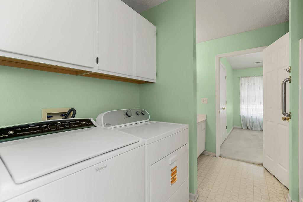 304 E Hansen Court Property Photo 10