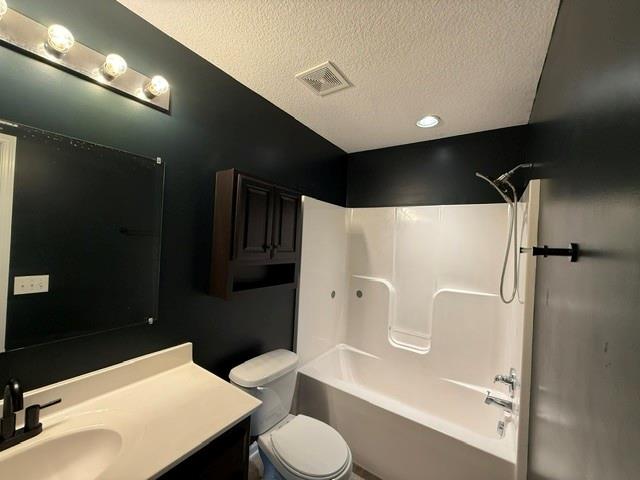 1712 Winding Creek Lane Property Photo 14