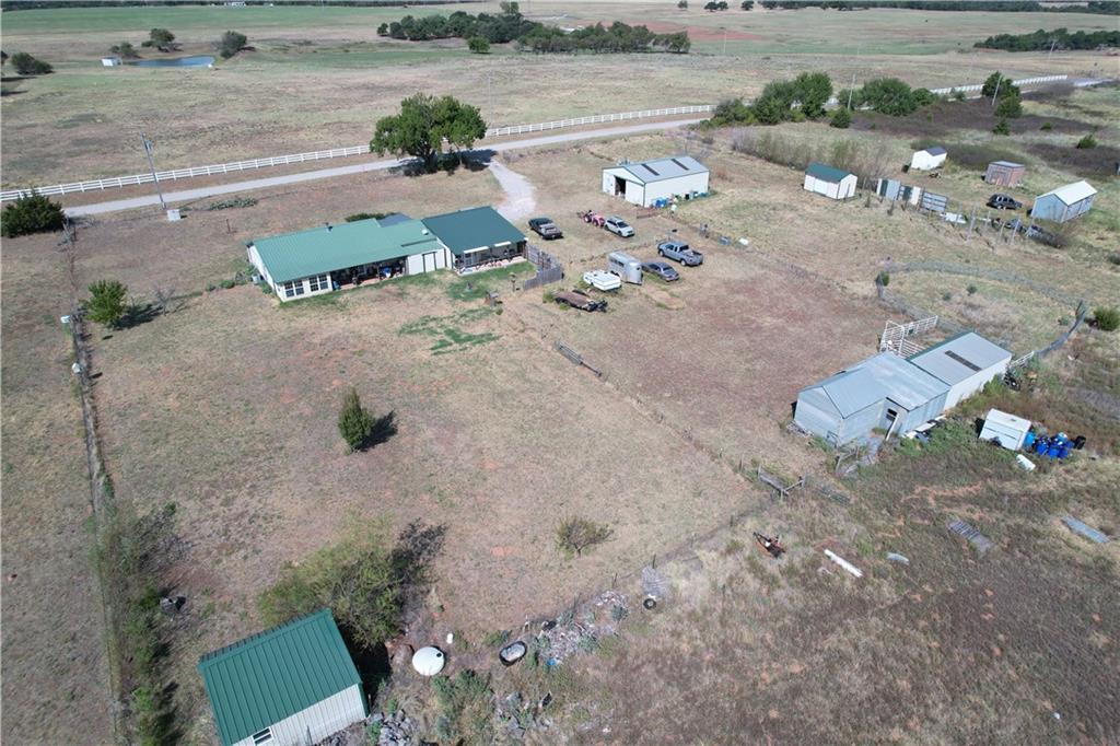 6214 N Broadway Road Property Photo 5