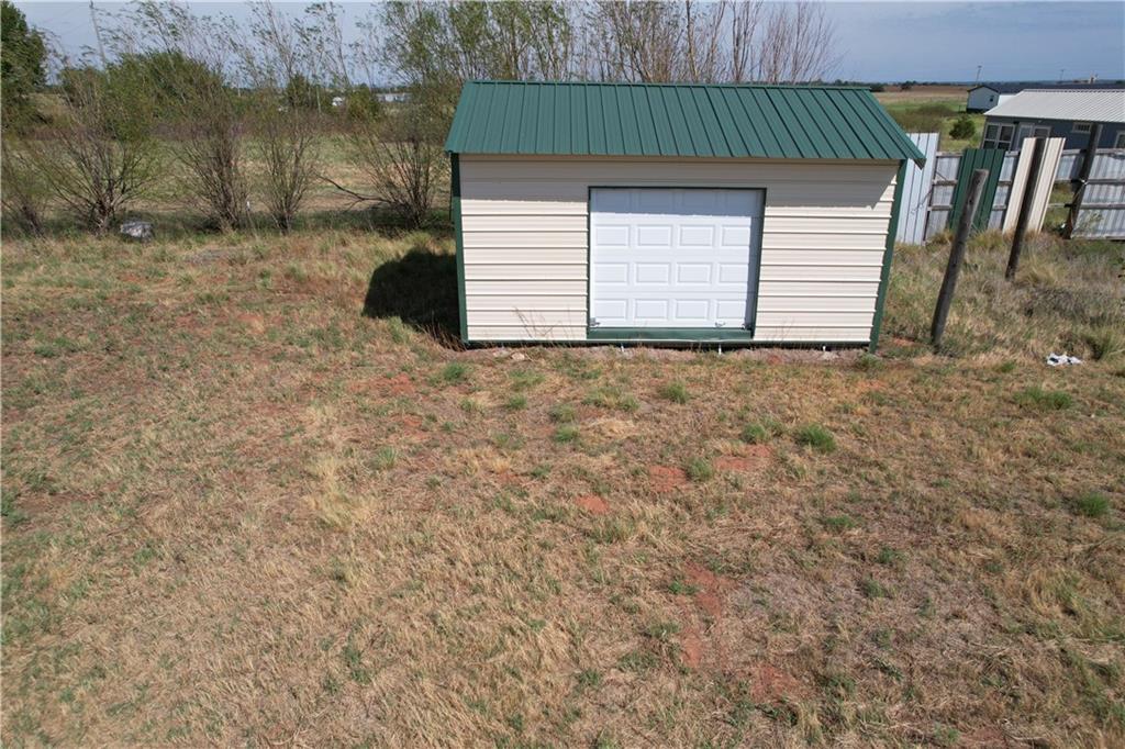 6214 N Broadway Road Property Photo 10