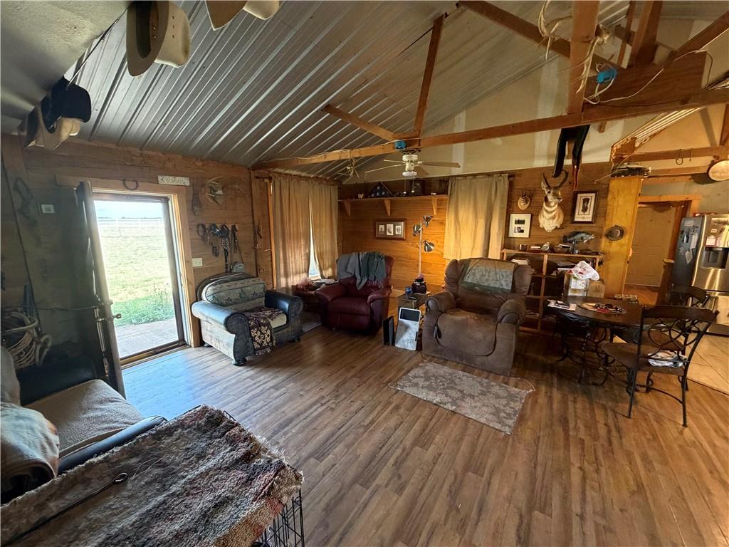 6214 N Broadway Road Property Photo 35