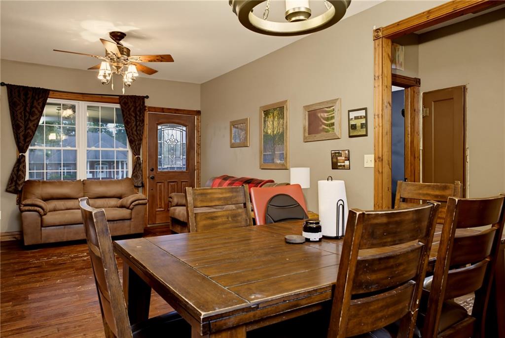 605 E Crandall Street Property Photo 10