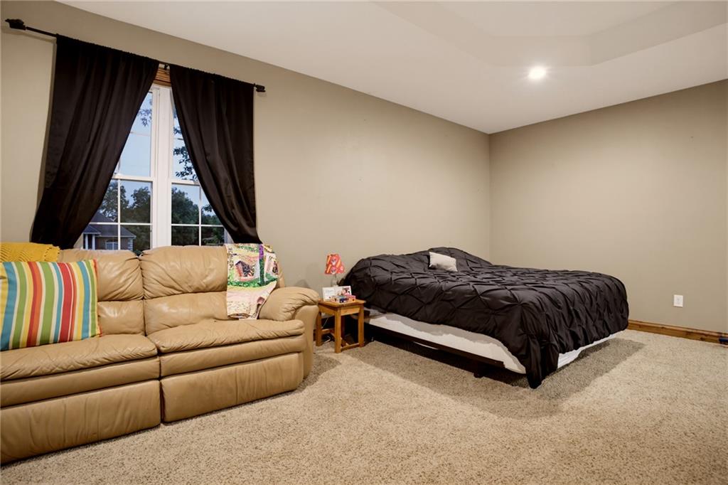 605 E Crandall Street Property Photo 13