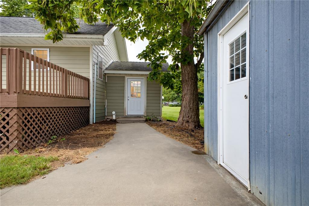 605 E Crandall Street Property Photo 28