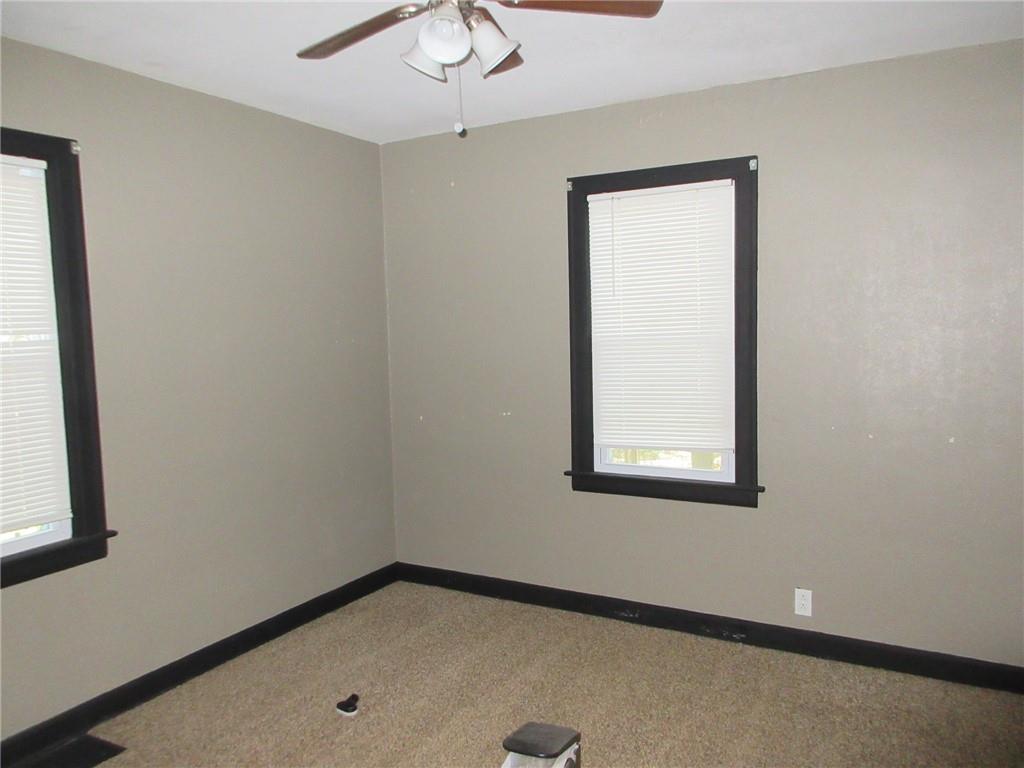 428 E Gudgell Avenue Property Photo 10