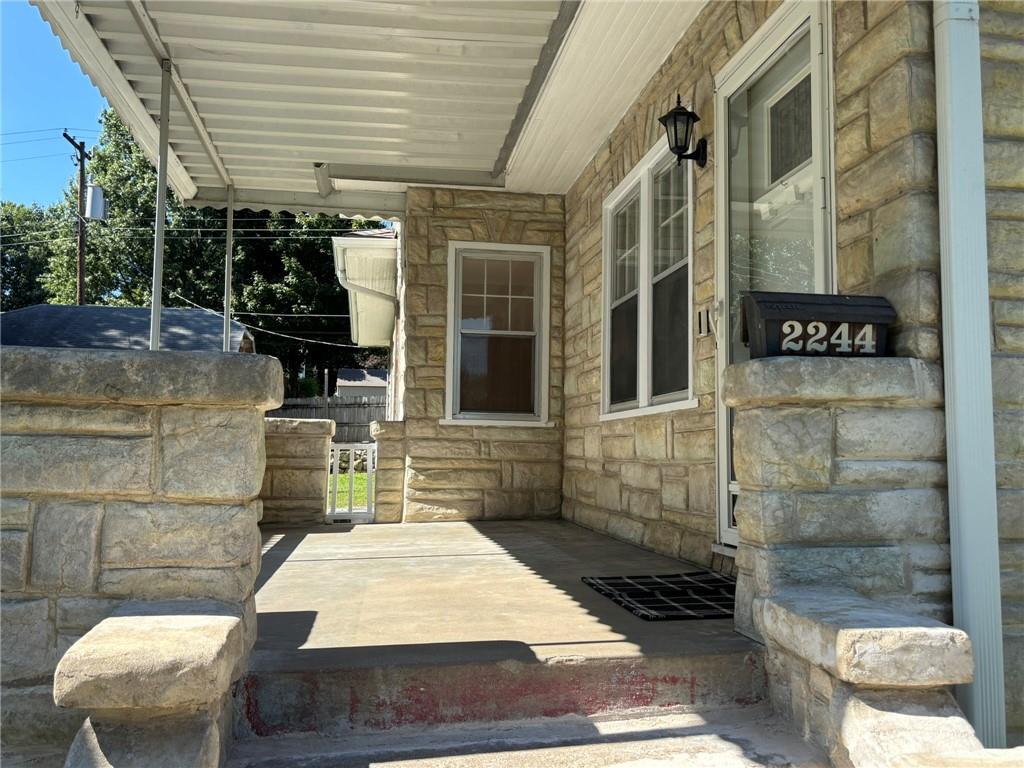 2244 Eugene Field Avenue Property Photo 3