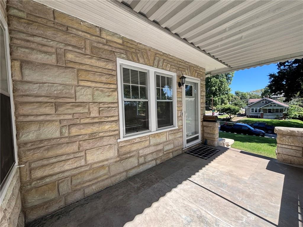 2244 Eugene Field Avenue Property Photo 4