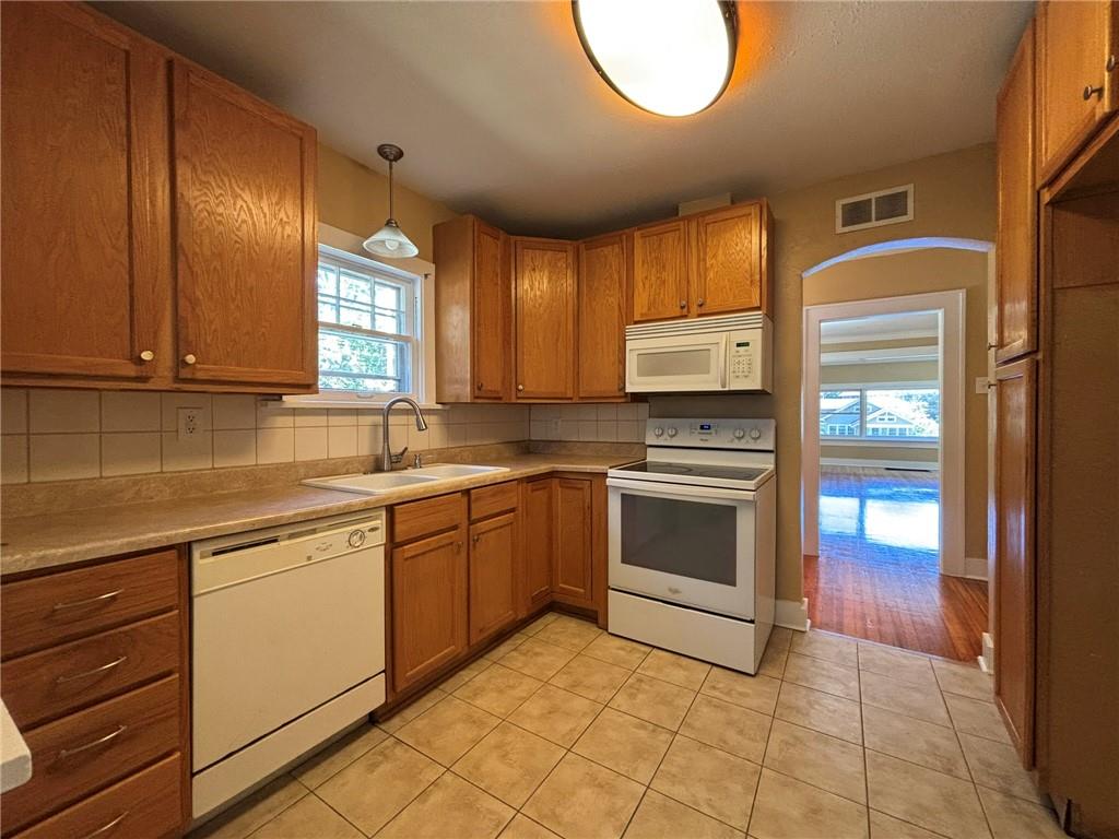 2244 Eugene Field Avenue Property Photo 12