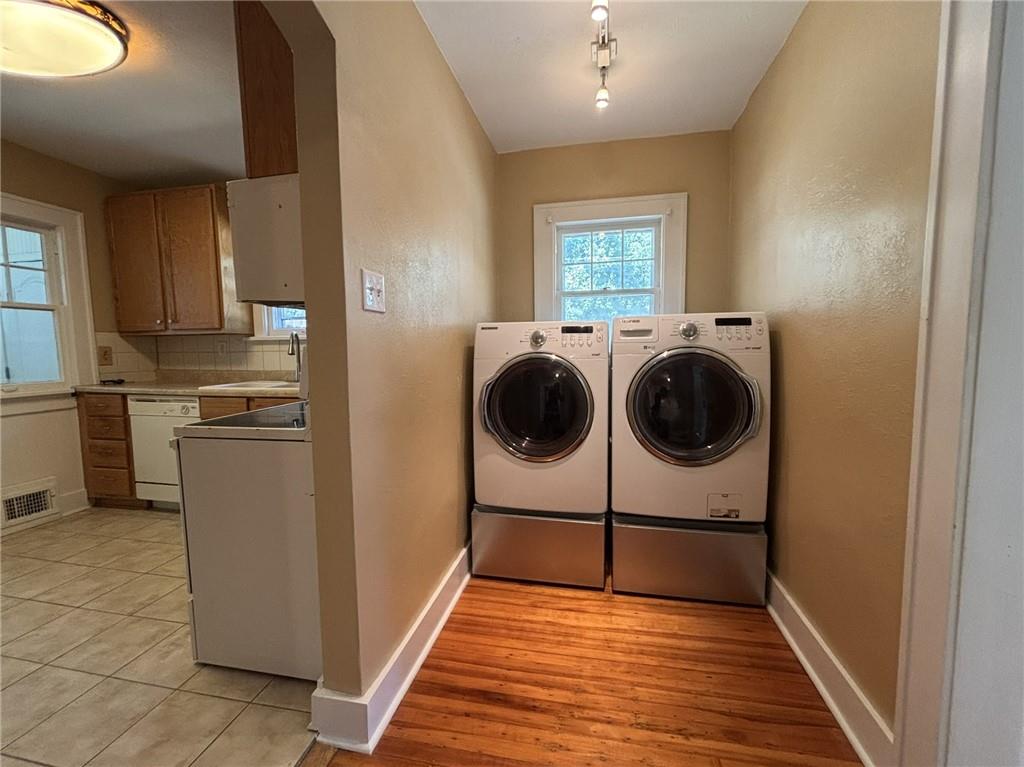2244 Eugene Field Avenue Property Photo 20