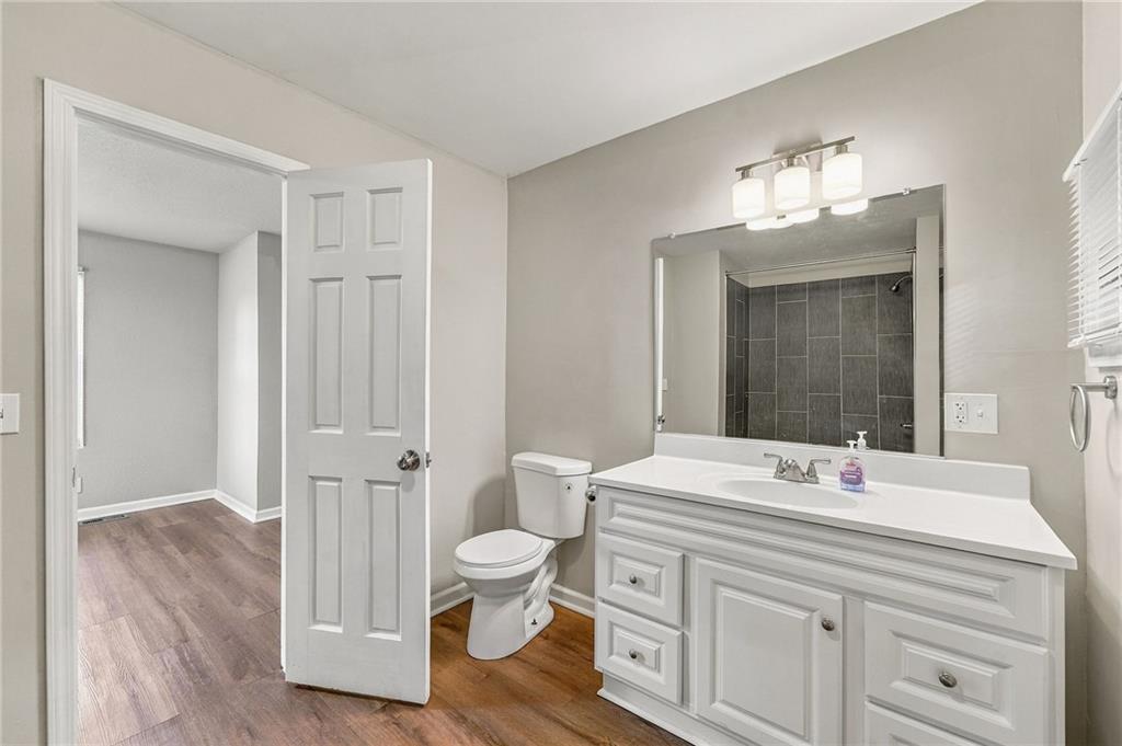 3809 N Spruce Avenue Property Photo 10