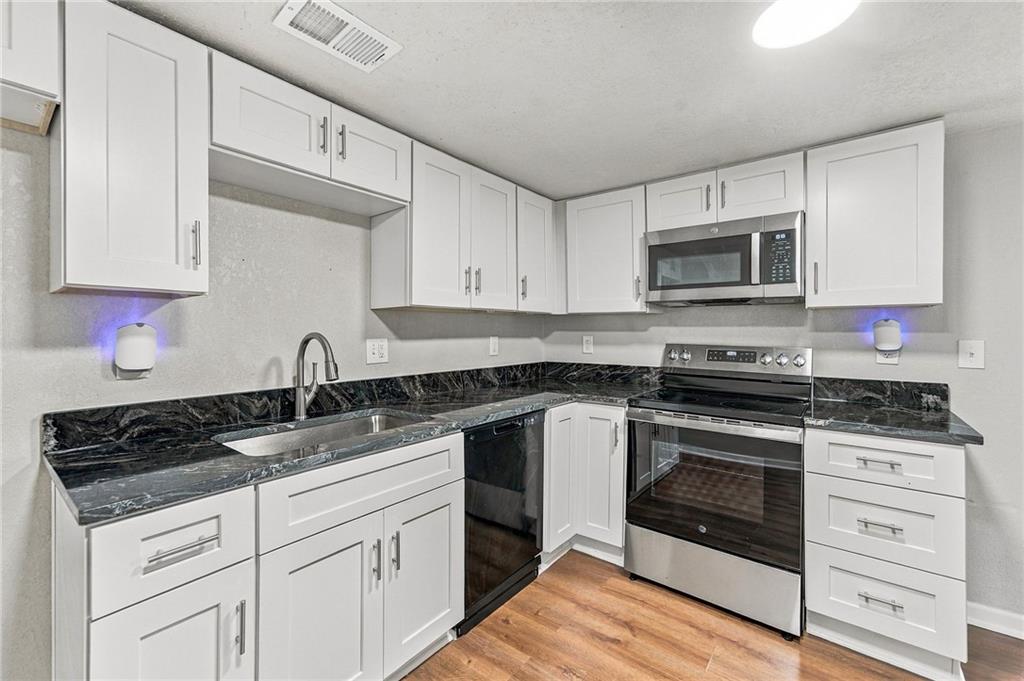 3809 N Spruce Avenue Property Photo 14