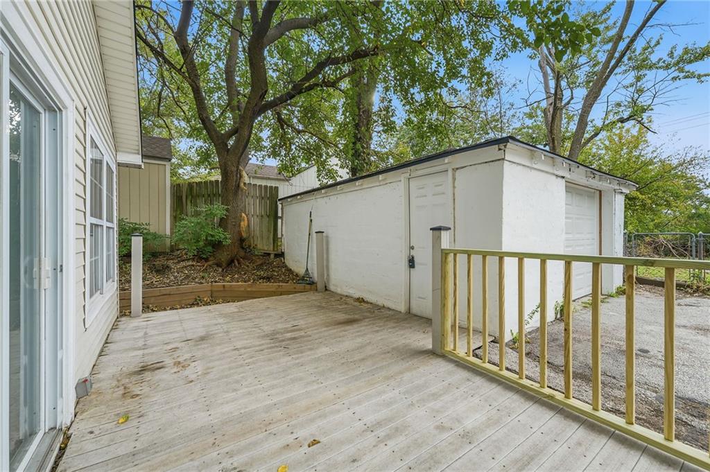 3809 N Spruce Avenue Property Photo 25
