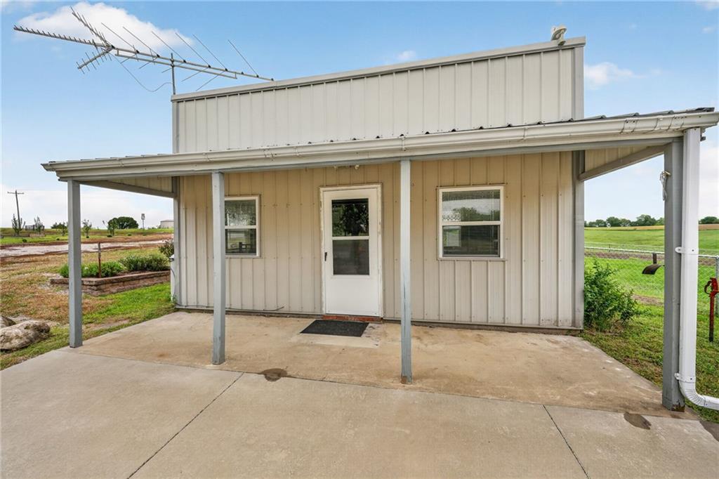 39803 K Highway Property Photo 11