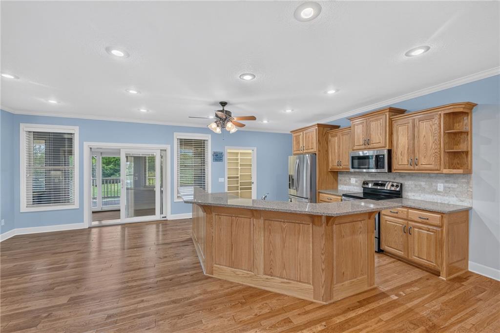 39803 K Highway Property Photo 17