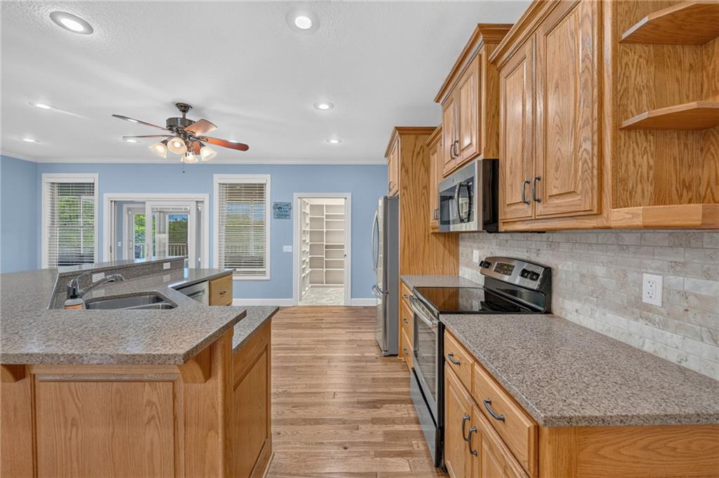 39803 K Highway Property Photo 18