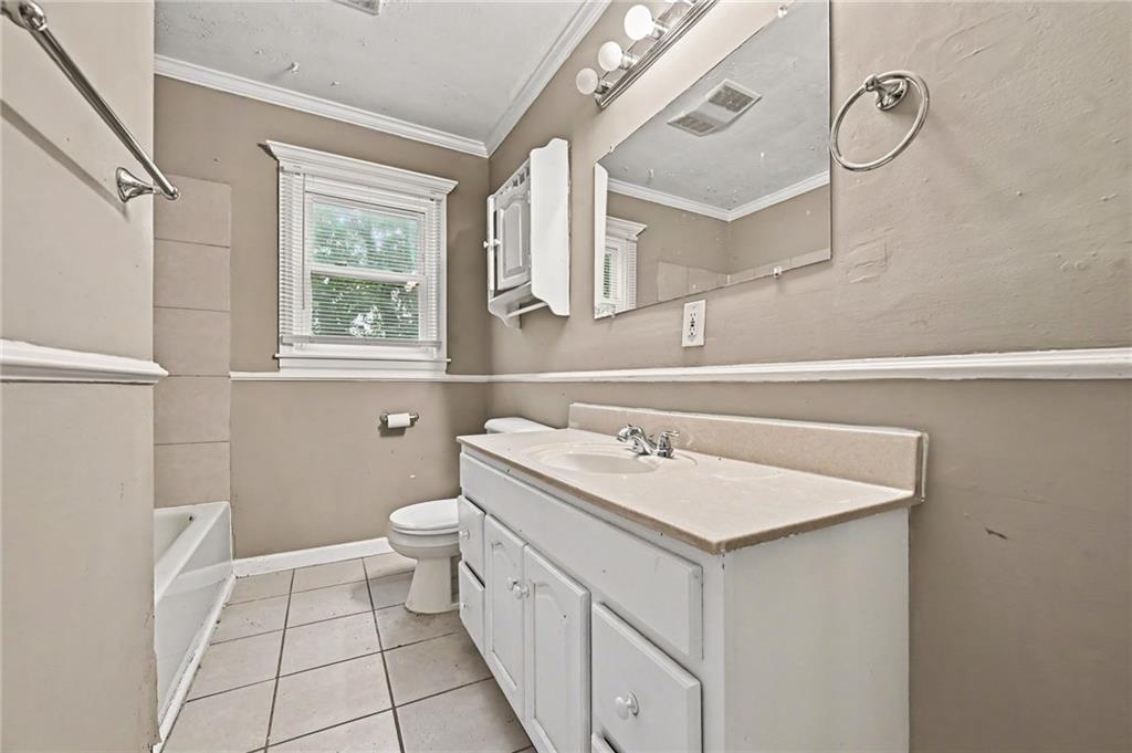 2425 S Lees Summit Road Property Photo 11