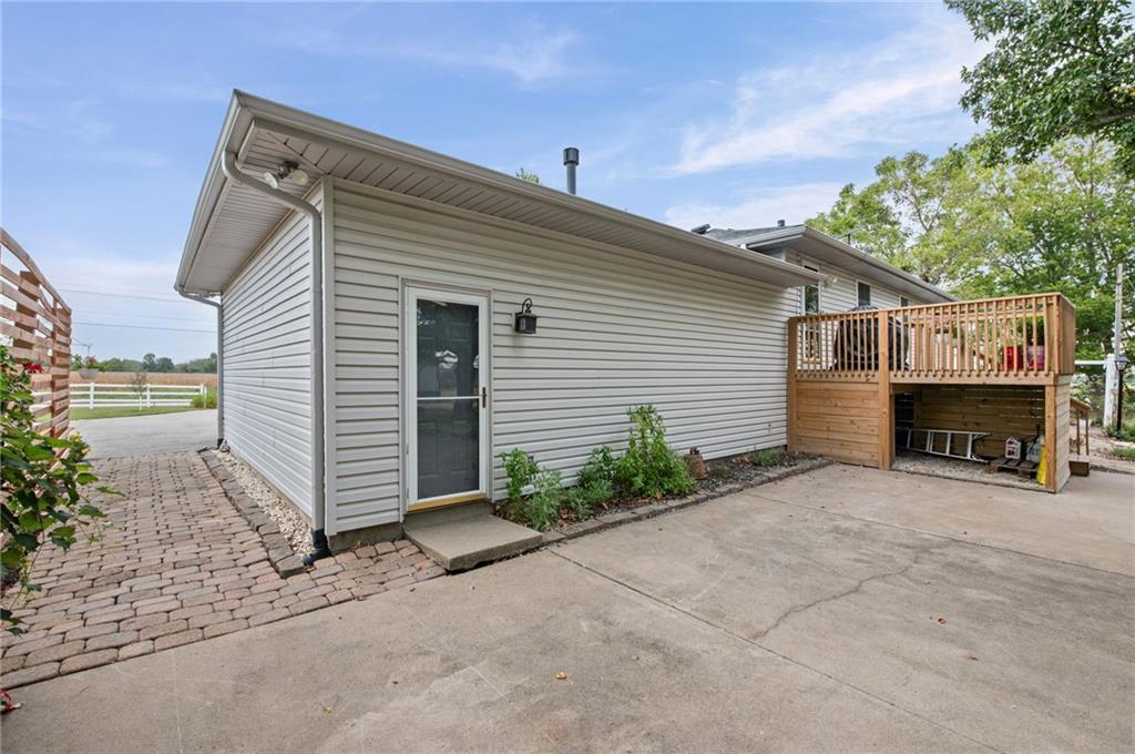 16409 E 289th Street Property Photo 8