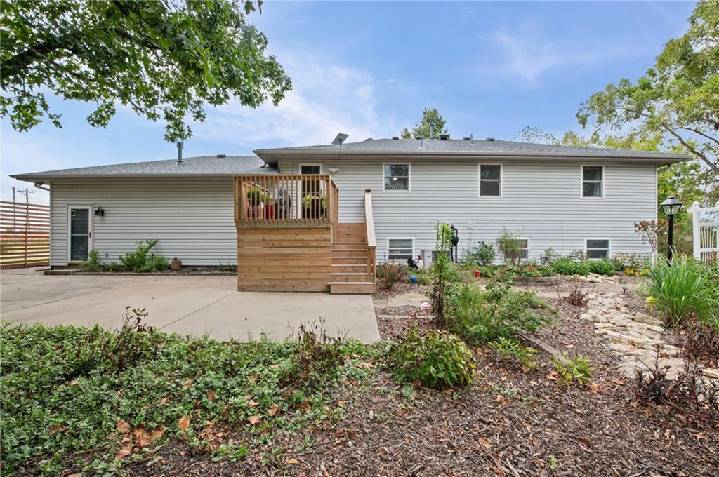 16409 E 289th Street Property Photo 10