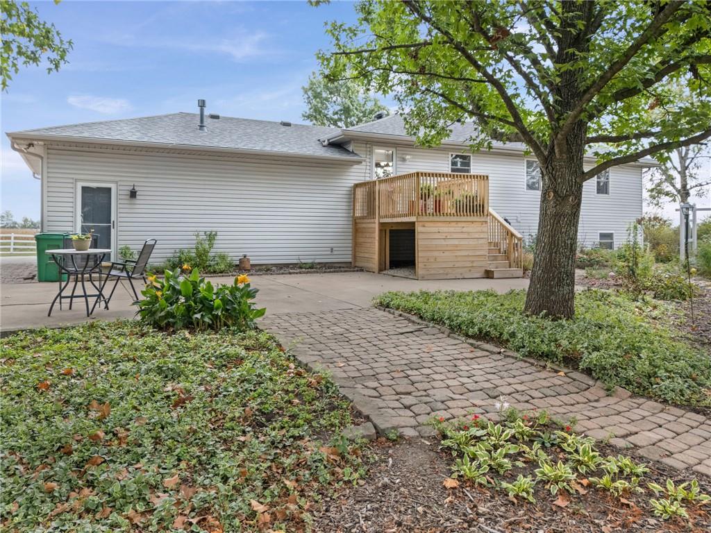 16409 E 289th Street Property Photo 11