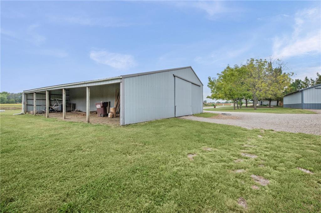 16409 E 289th Street Property Photo 21