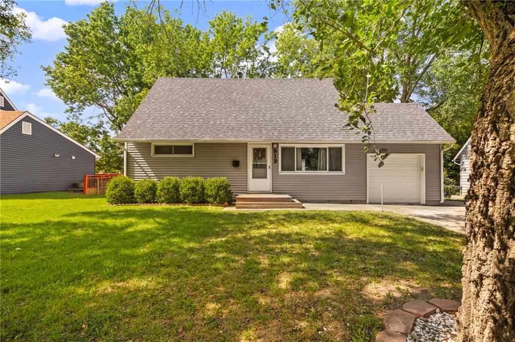 919 S Sunset Drive Property Photo 3