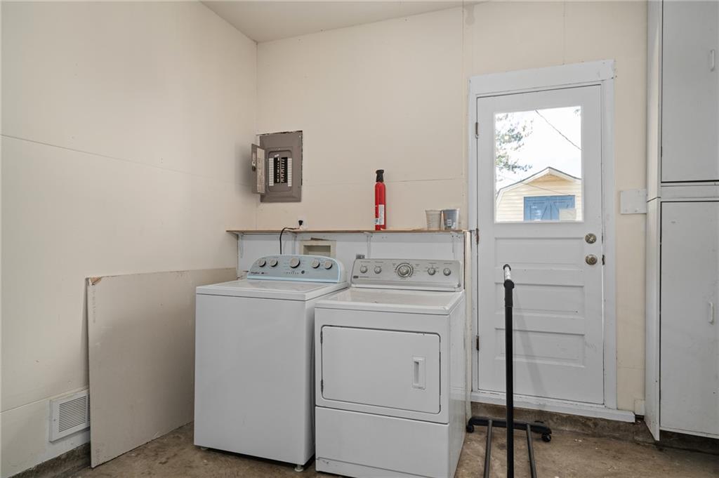 919 S Sunset Drive Property Photo 32