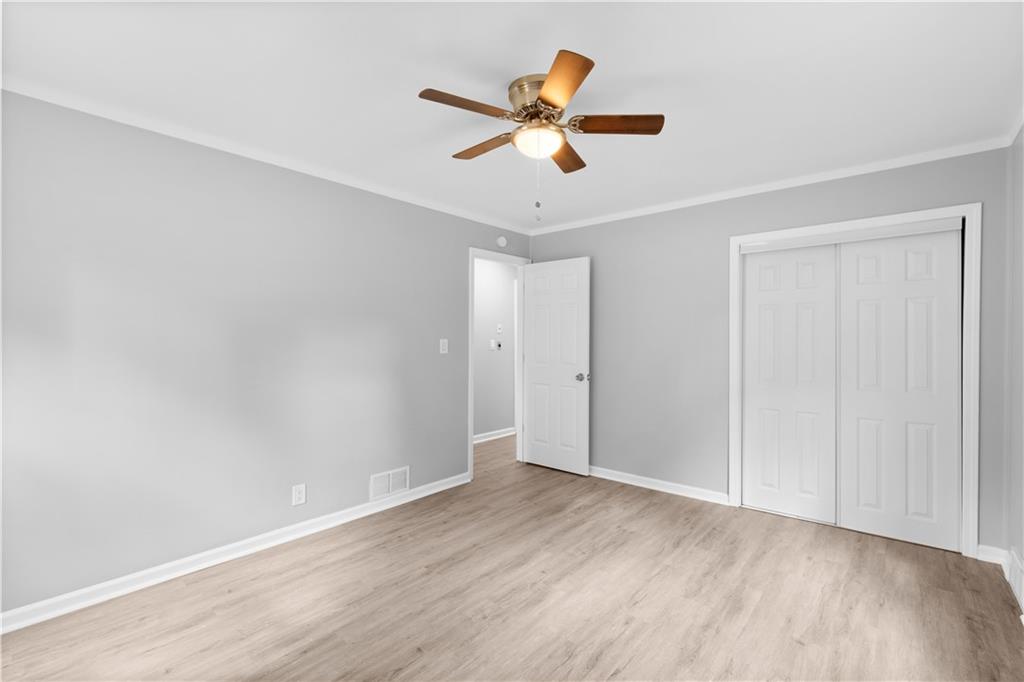 5433 Willow Avenue Property Photo 15