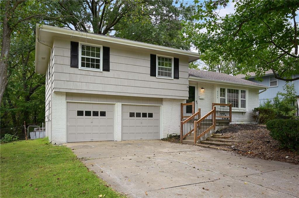 8206 Elm Avenue Property Photo 3