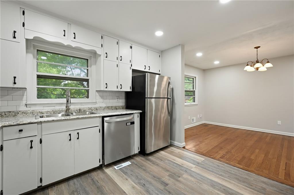 8206 Elm Avenue Property Photo 11