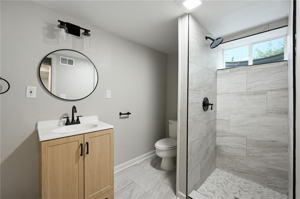 8206 Elm Avenue Property Photo 18