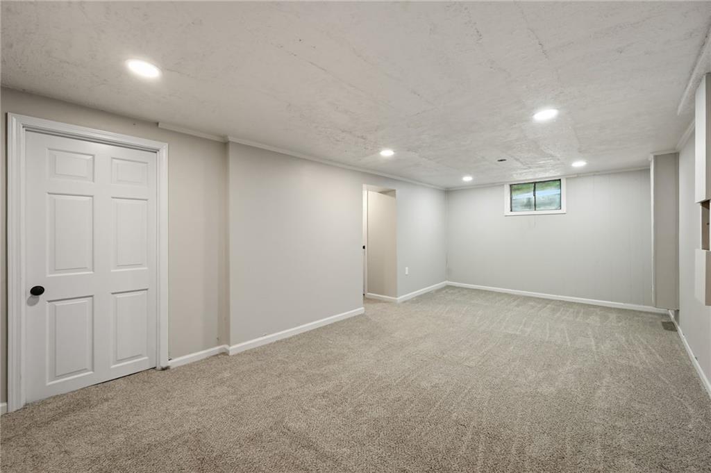 8206 Elm Avenue Property Photo 20