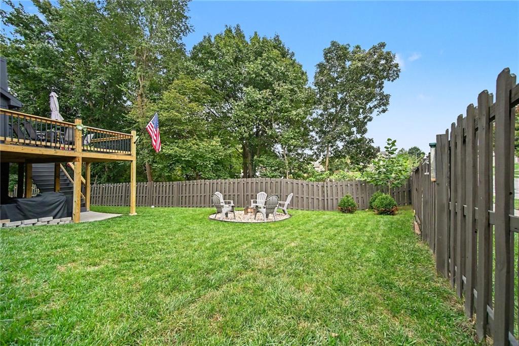 201 Surrey Court Property Photo 38