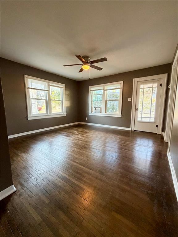 1203 W 5th Street Property Photo 3